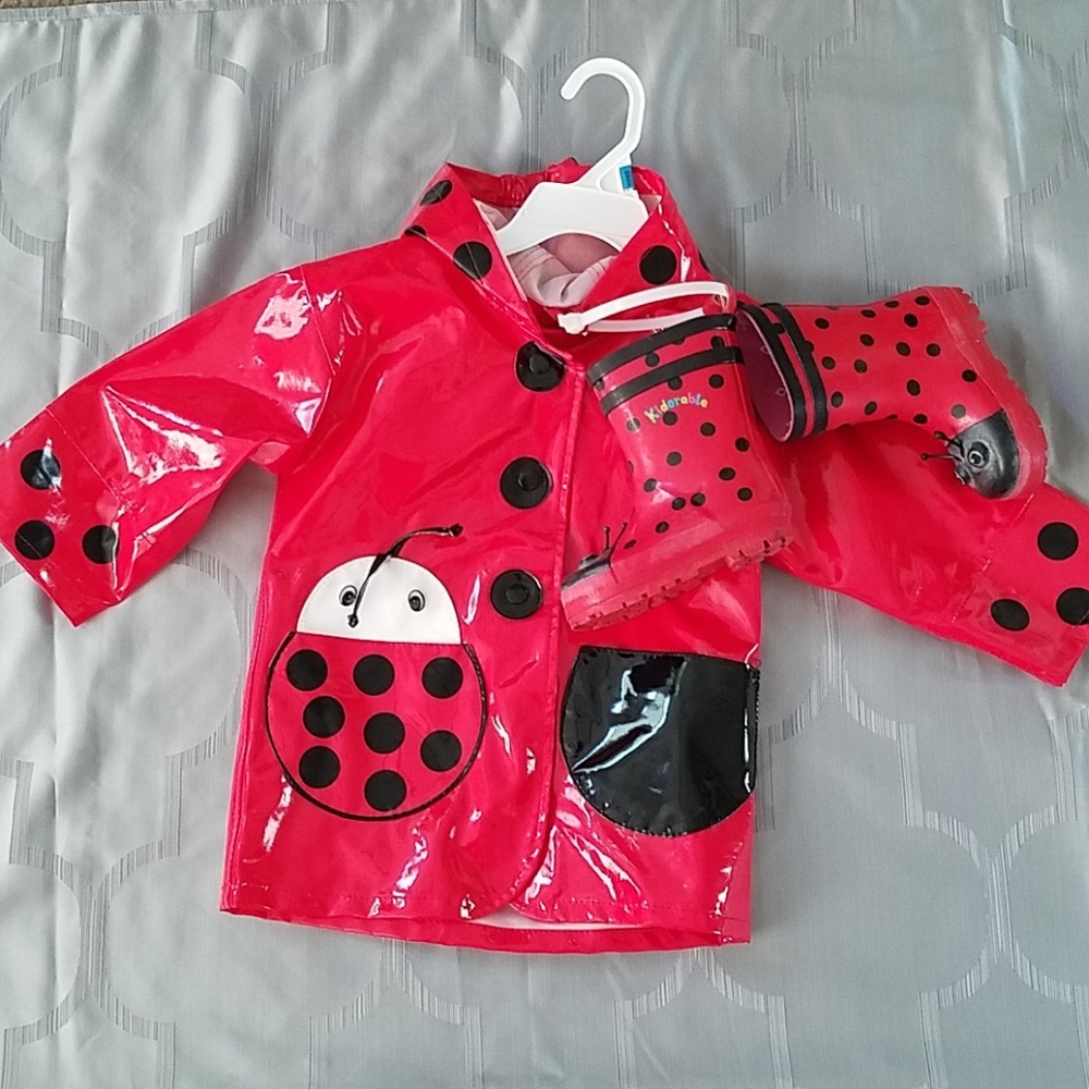 Ladybug raincoat and boots set